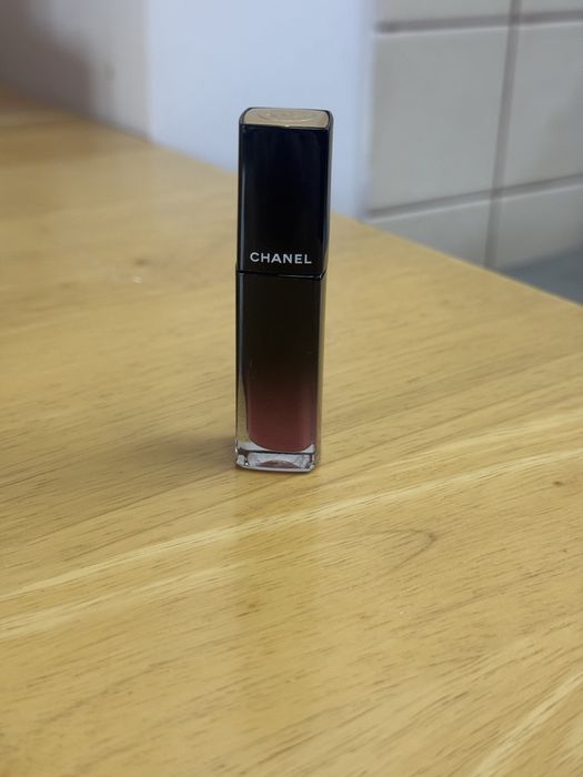 CHANEL rouge allure laque