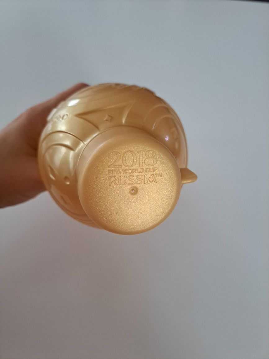 Bidon puchar mistrzostw 2018 Tupperware