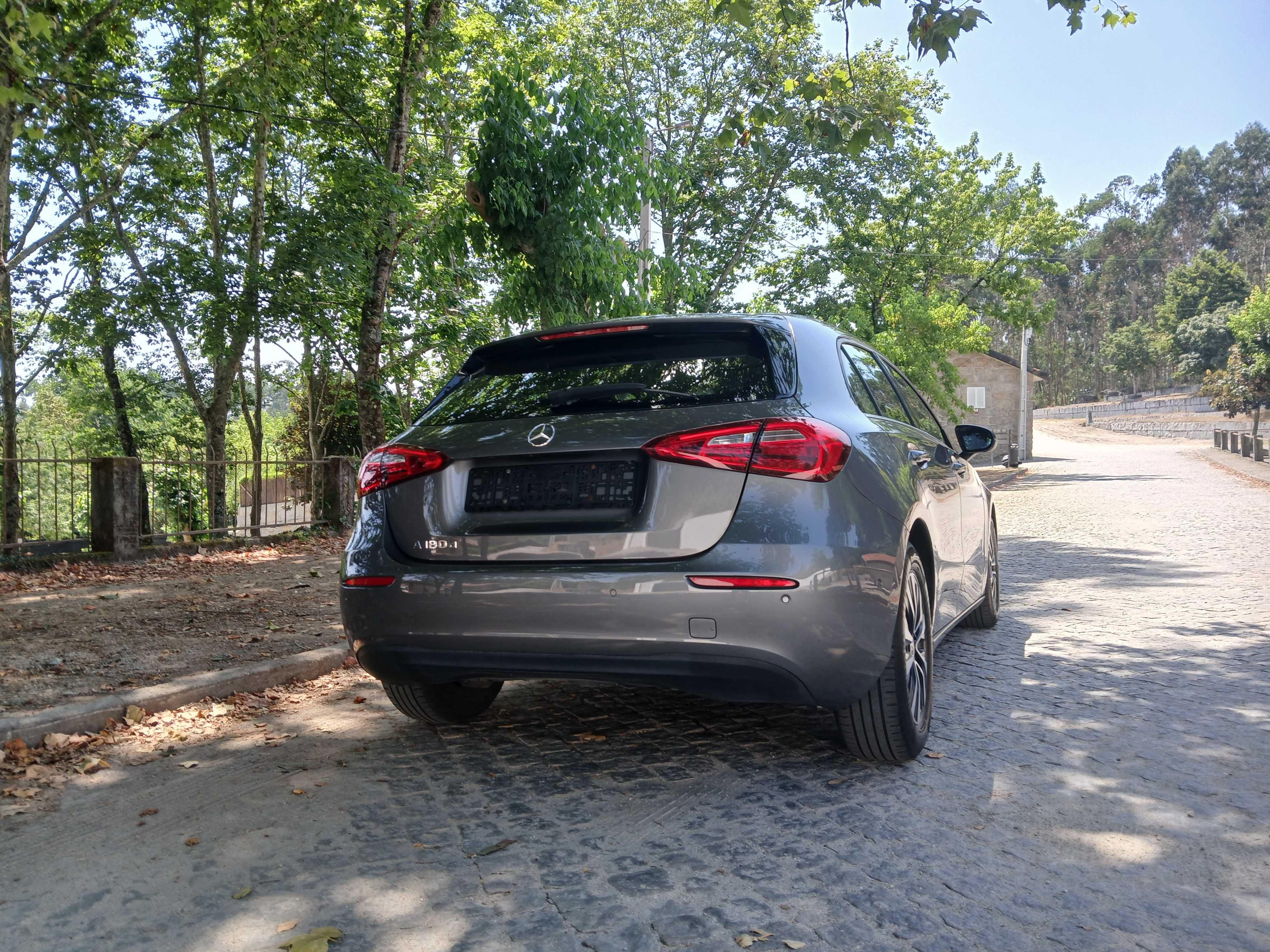 Mercedes benz  A180d