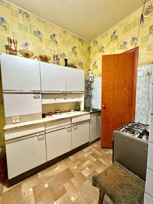 D1L Продам квартиру 73 м2, вул. Дмитрівська, 15.