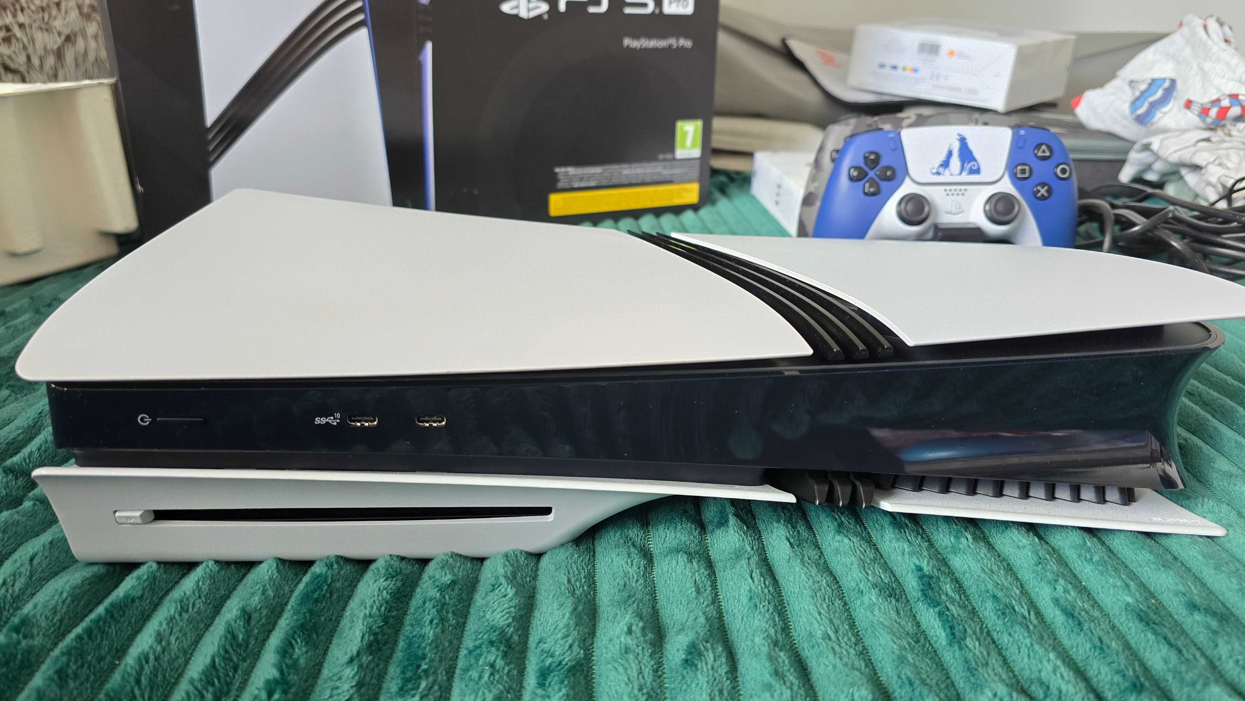 Playstation 5 pro z napedem, 3.5TB!