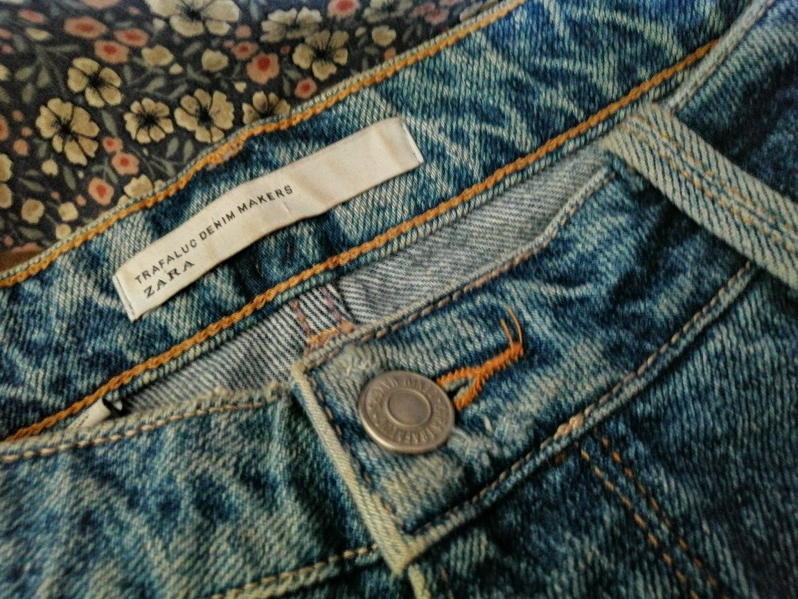 ZARA spodnie dżinsy Ripped jeans boyfriendy mom fit vintage Z dziurami