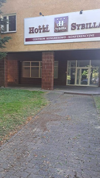 Wynajem restauracji i hotelu