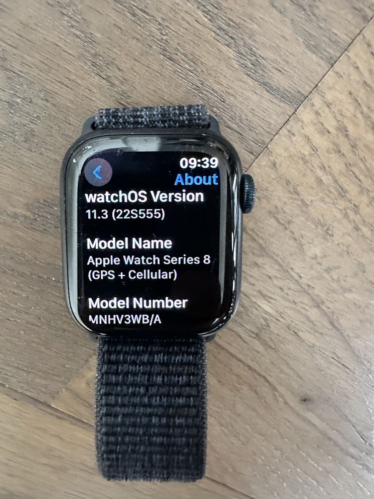 Zegarek AppleWatch Series 8 - 41mm/czarny - Cellular