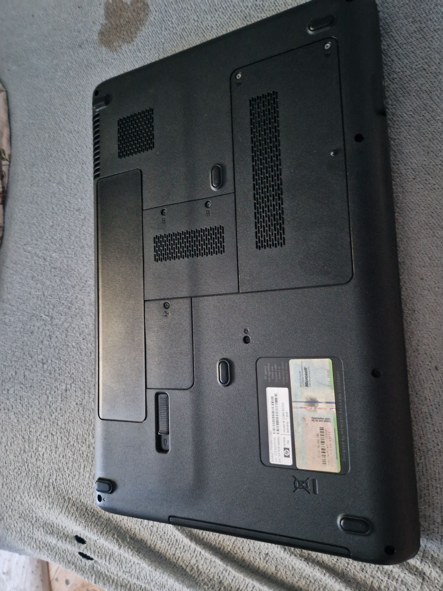 COMPAQ cq60 4gb/256GB ssd