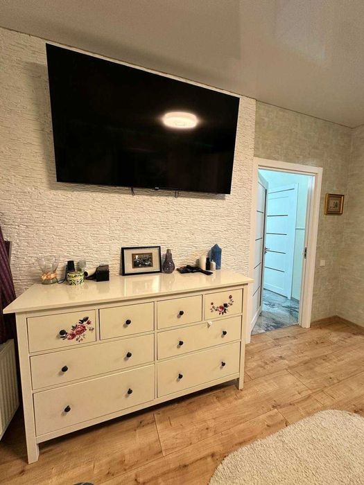 Продаж частини будинку 75м2, 3 кімнати. Ремонт! Сертифікат-ТАК! ID:722