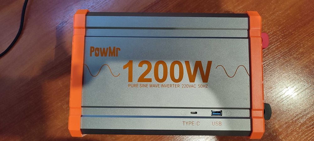 Інвертер 12V в 220V с  постійною робочою напругою 1200V