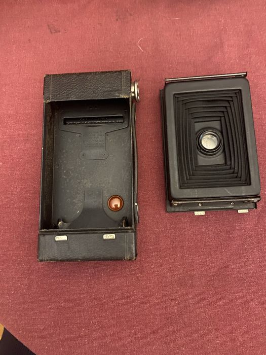 Camera Kodak No. 2A Folding Autographic Brownie