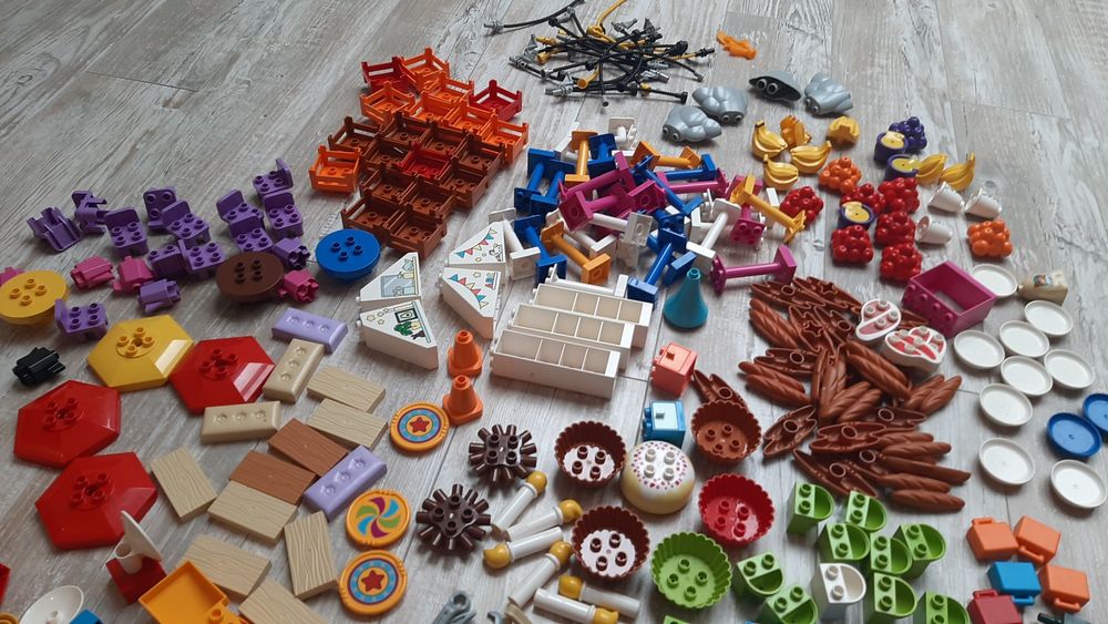 Każdy klocek 2,5 zł lego duplo