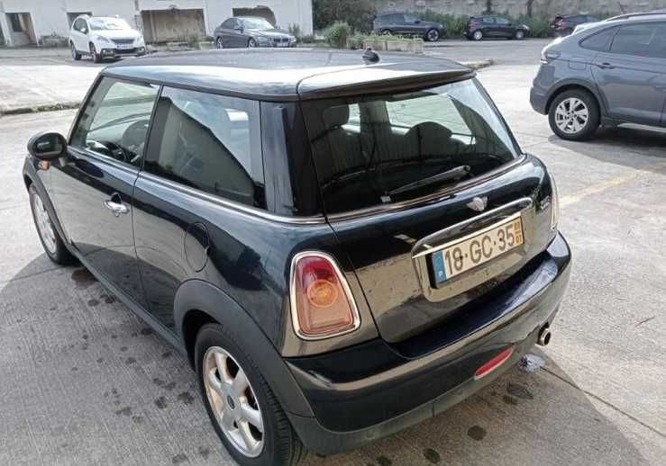 MINI 3 Portas One 1.4