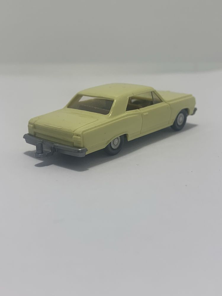 Chevrolet Malibu da Wiking escala 1/87