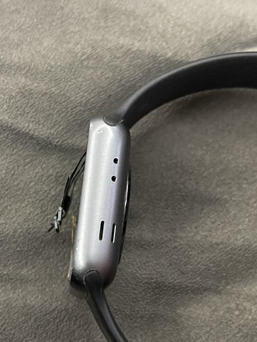 Apple Wath 2 , заменить лишь дисплей