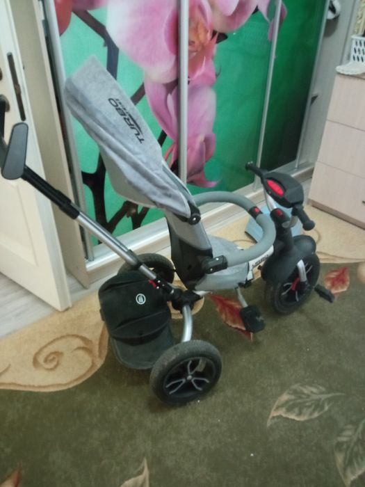 Ровер дитячий у хорошому стані