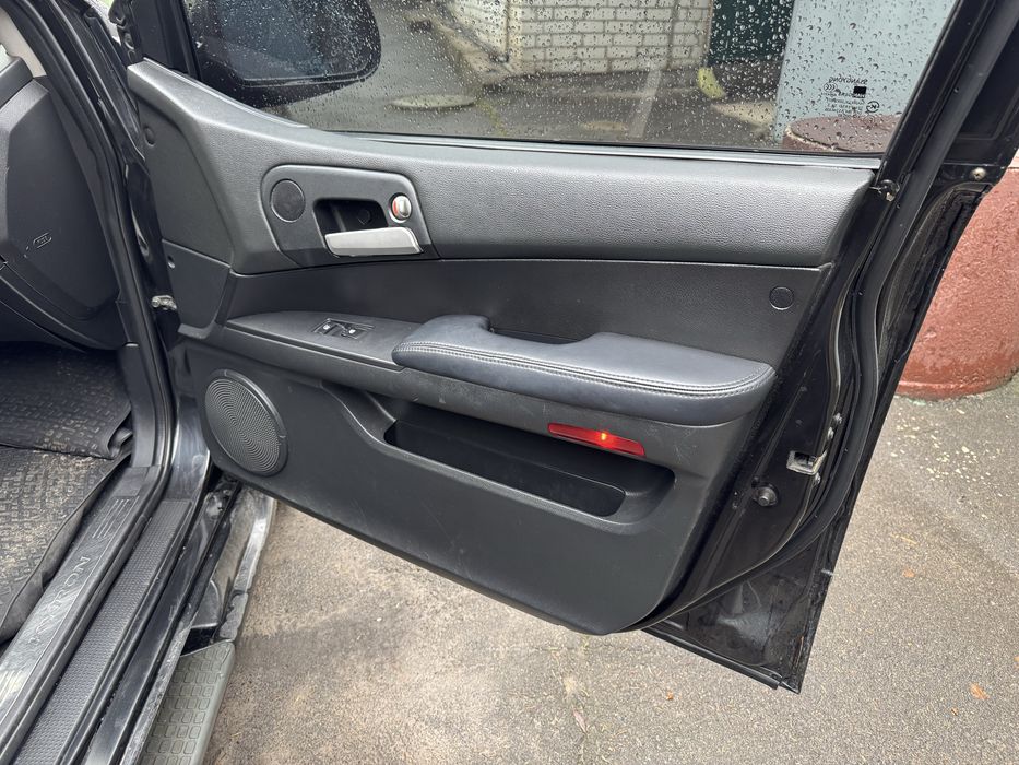 Продам Сангйонг Кайрон 2,0 дизель 10 рік