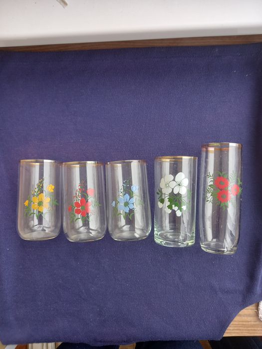 Рюмка, стакан, чарка, стопка