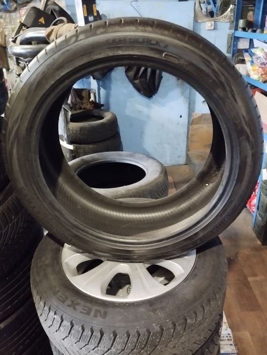 Одна літня шина Nokian 225/45/19