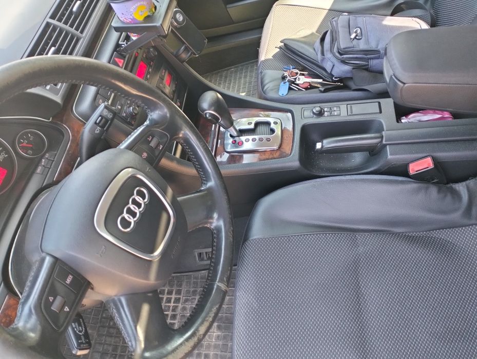 Ауді А4.автомат коробка