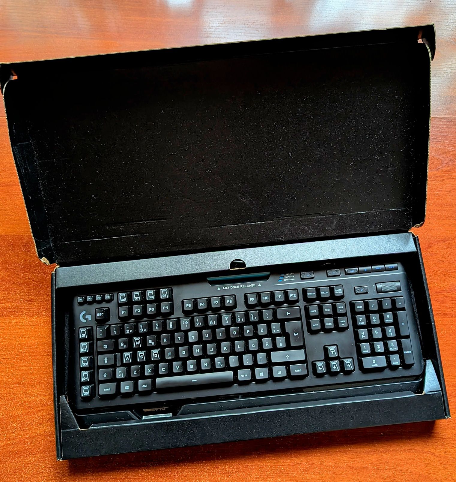 Клавиатура Logitech G910 Orion Spectrum. Клавиатура Logitech