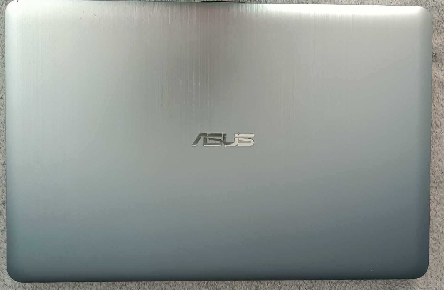 Asus R541UA-DM985T