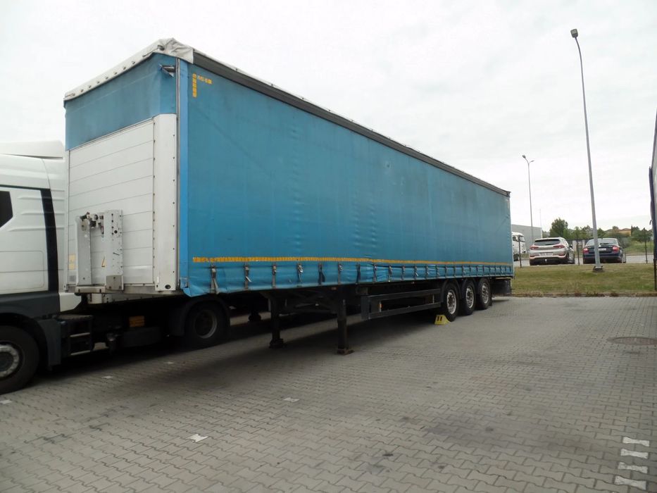 Schmitz Cargobull SKO 24/L  Naczepa Schmitz firanka