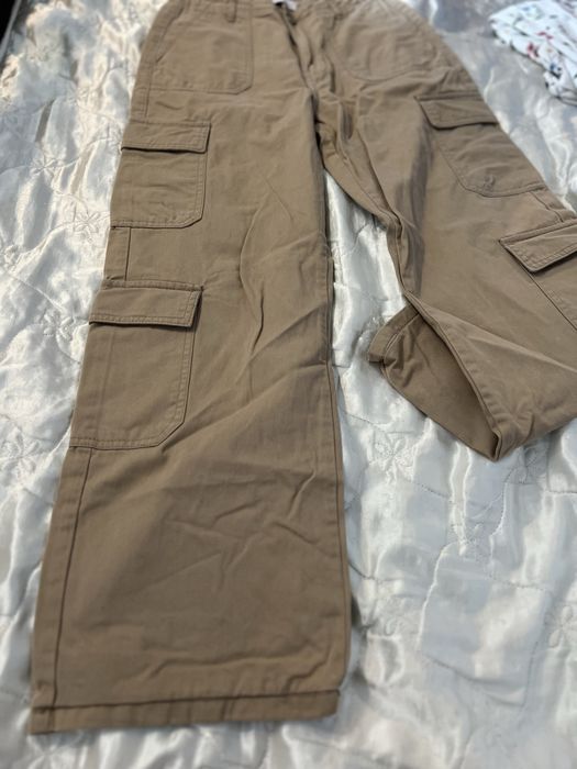 Damskie beżowe spodnie cargo S