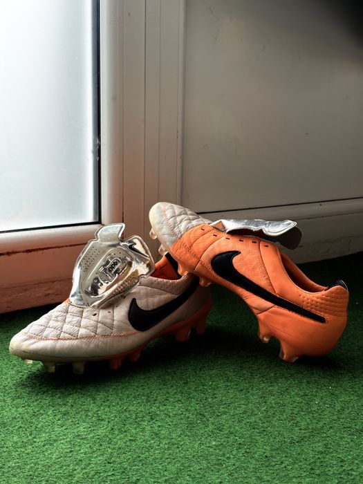 Nike Tiempo. Znana ze swojej wysokiej jakości materiałów.