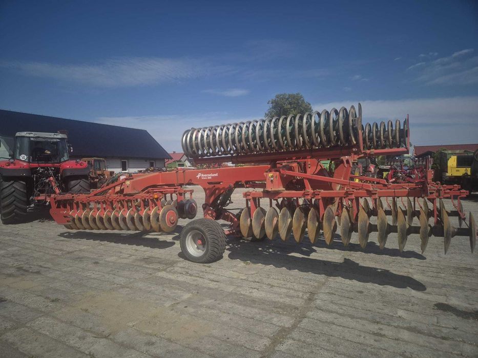 Talerzówka Kverneland  Visio 200 szerokość 6,3 metra