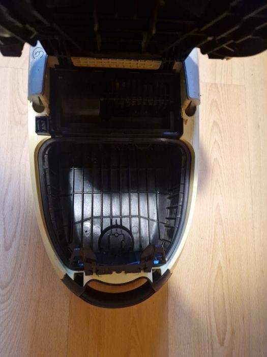 Super mocny odkurzacz Miele s5
