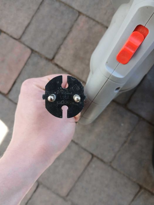 Odkurzacz do liści elektryczny DEDRA DED8687