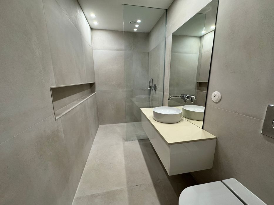 Pintura, Pladur, WC, Pavimentos, Climatização e Bombas de Calor