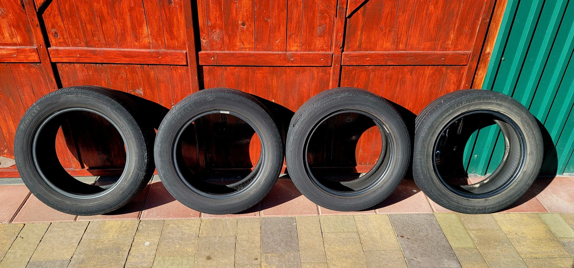 Шини, колеса літо 205 55 R16 2+2шт Pirelli, Bridgestoun