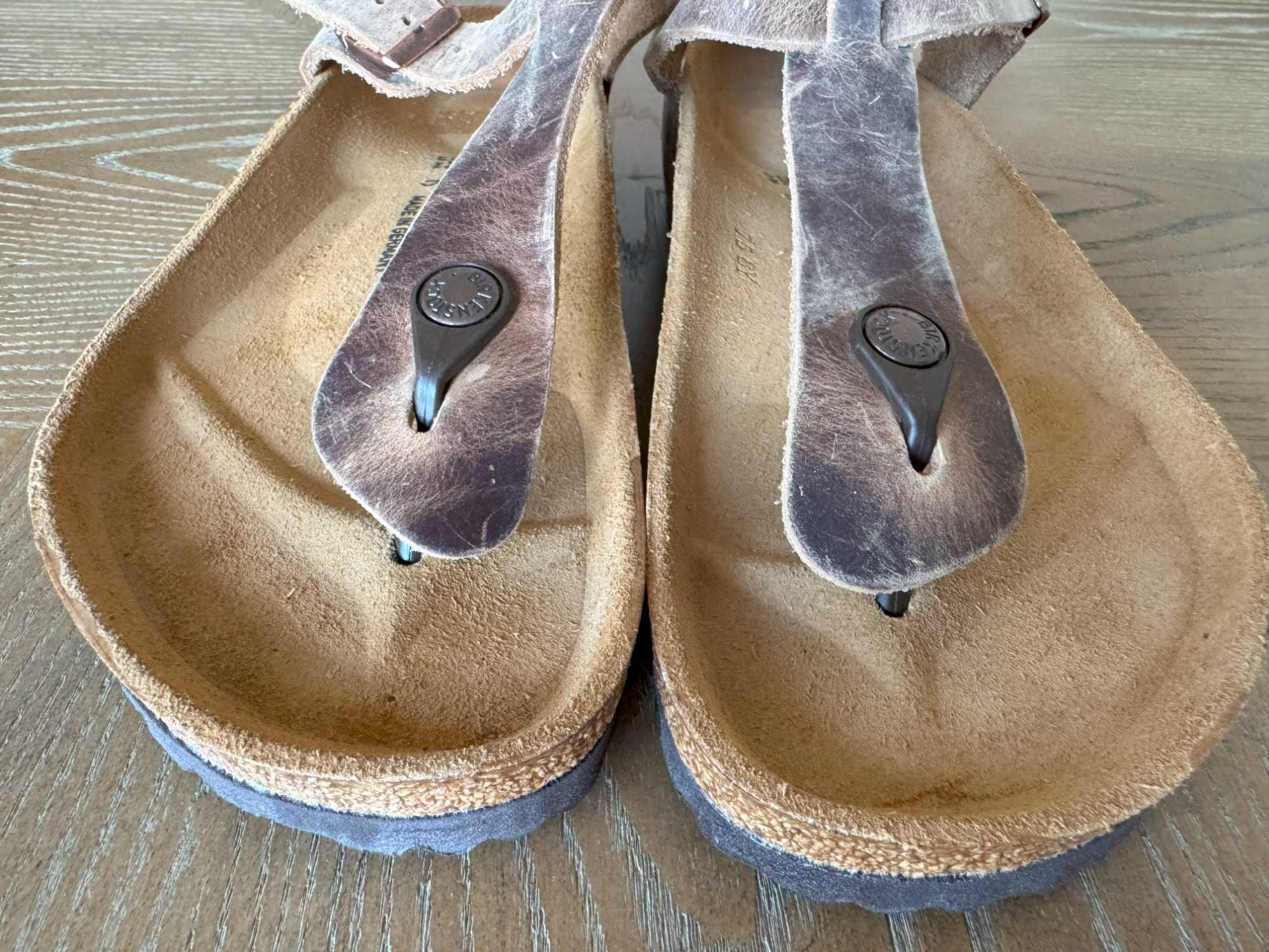 Босоніжки жіночі з натуральної шкіри Birkenstock, розмір 39, нові