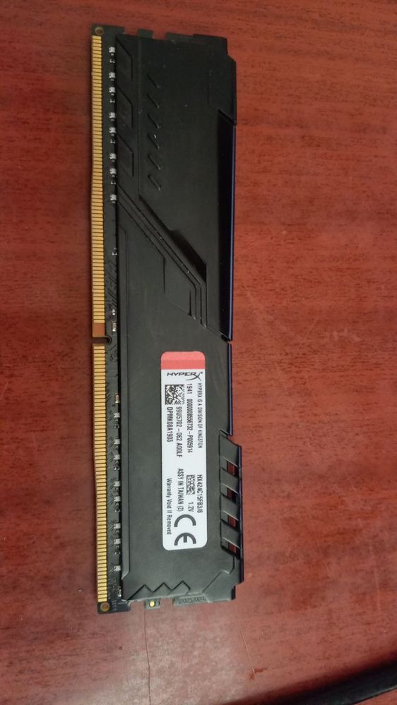 Оперативная память DDR4 8GB 2400 MHz HyperX FURY Black Kingston