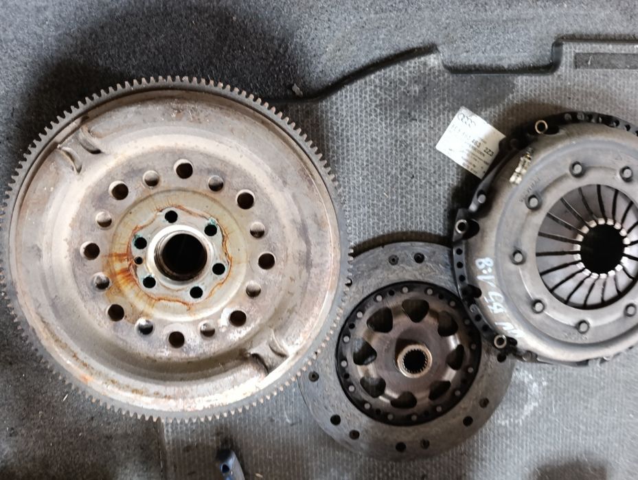 Sprzęgło koło dwumasowe volkswagen passat B5 audi a4 b5