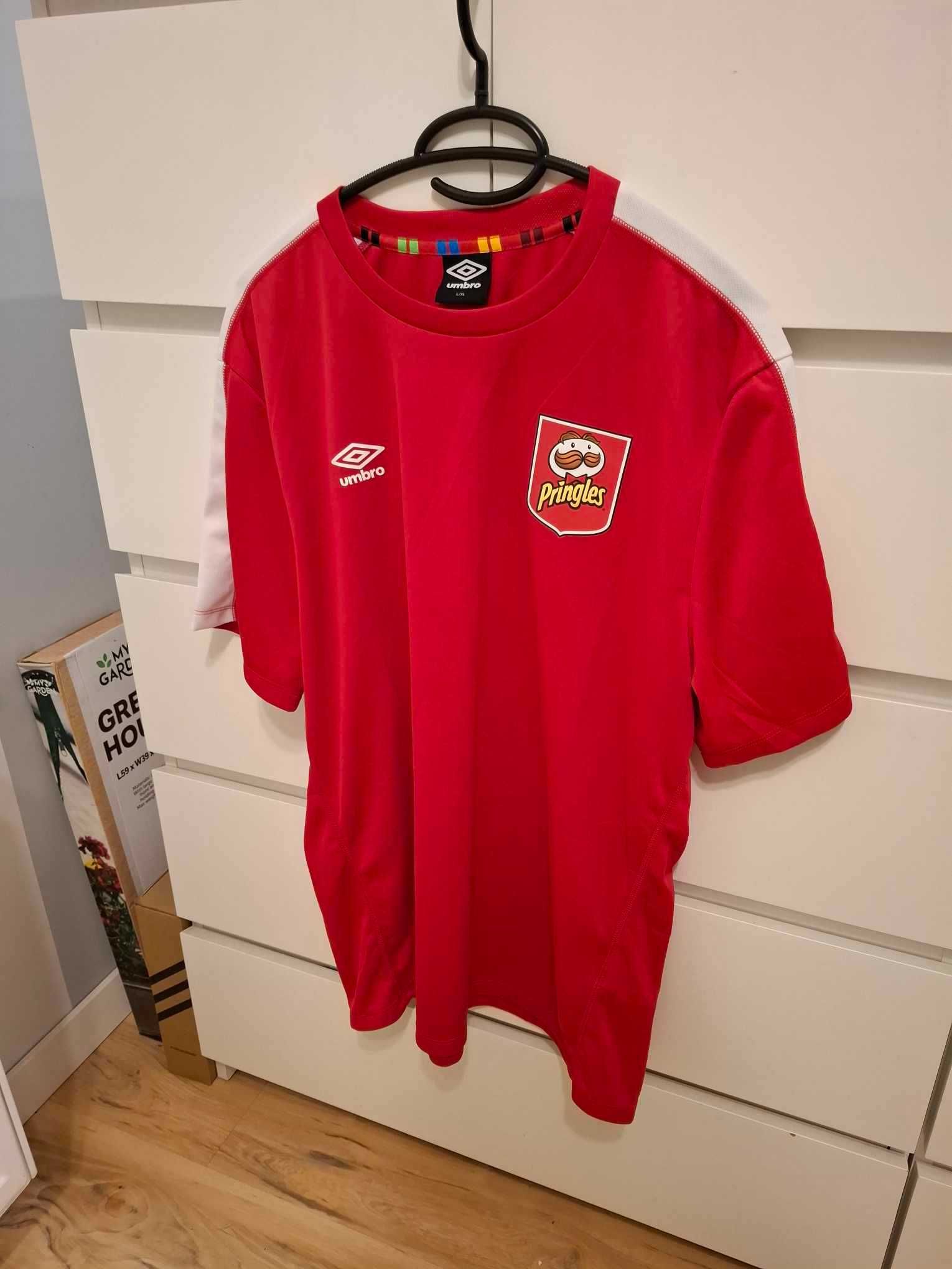 L/XL Umbro biało czerwona koszulka sportowa czerwony biały T-shirt