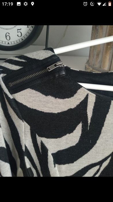 Sukienka firmy Wallis w modny print