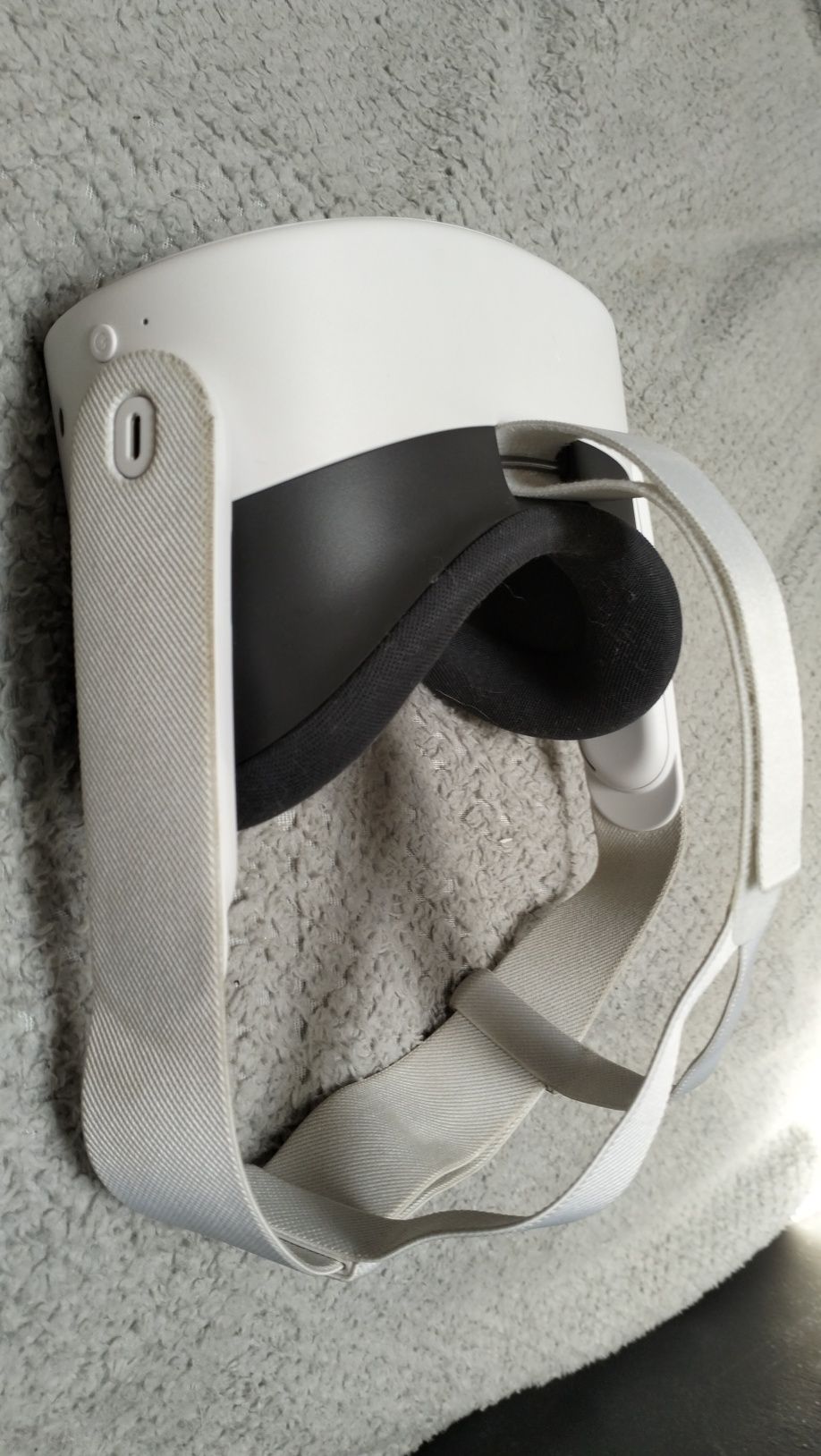 Gogle VR Meta Quest 3S 128 GB + kontrolery – jak nowe