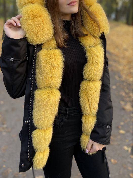 Продам жіночу куртку-парку