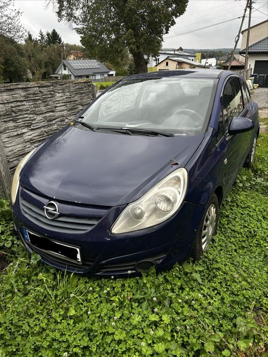 Sprzedam samochód Opel Corsa 1.2 benzyna 2008 w całości lub na części
