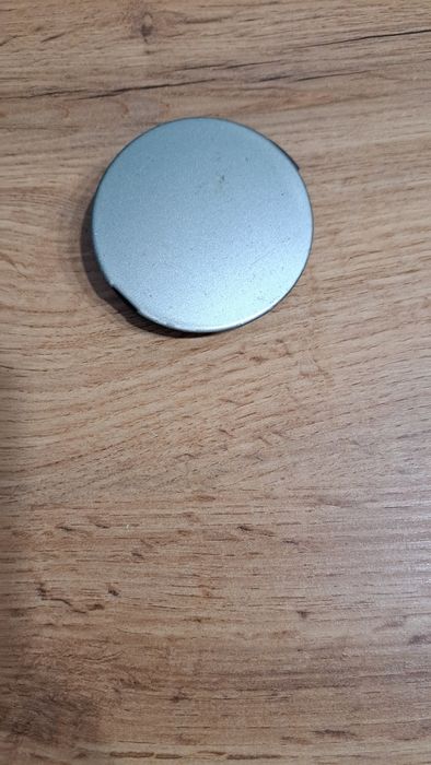 Zaślepka zderzak przedni Toyota Yaris I