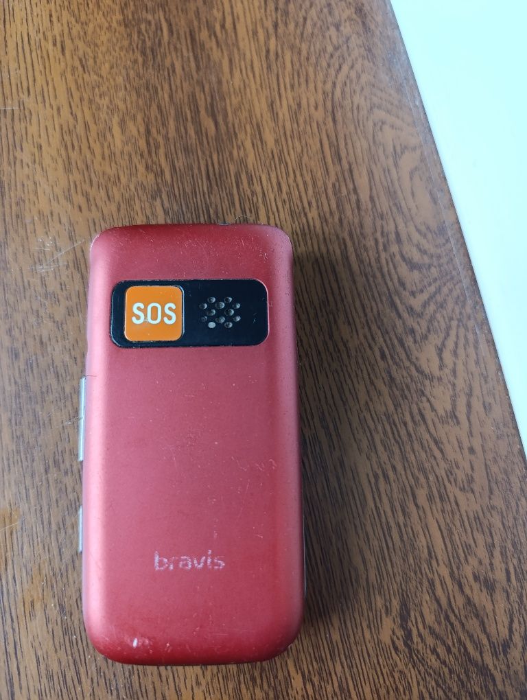 Телефон Bravis C244 Signal