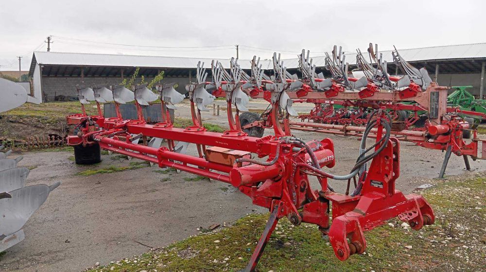 Плуг оборотний SP B9 1+7+1