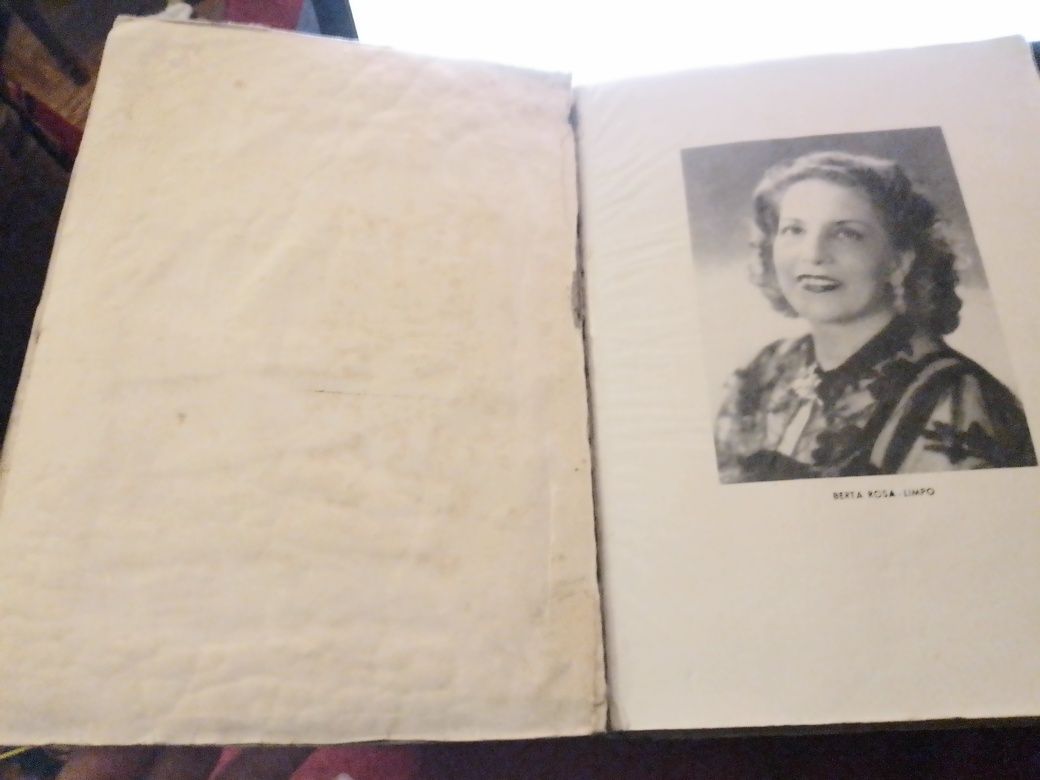 O livro Pantagruel-1 ediçao-1945-20E-Chefe A.S.T.Culinària2V12EDesde2E