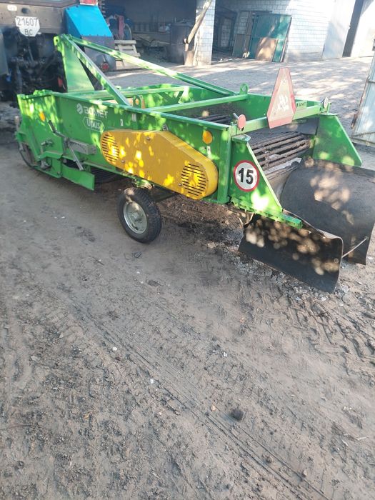 Дворядна картоплекопалка бомет