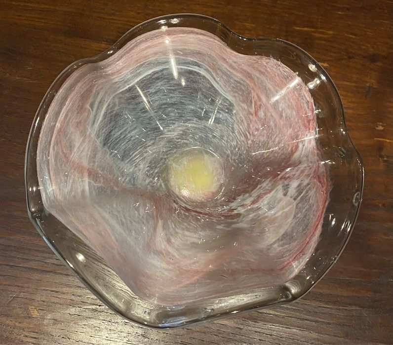 Fruteira/bombozeira com base em anjos