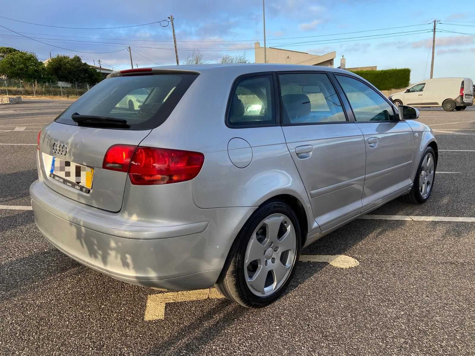 Audi A3 SportBack 2.0TDI - NACIONAL - 2006