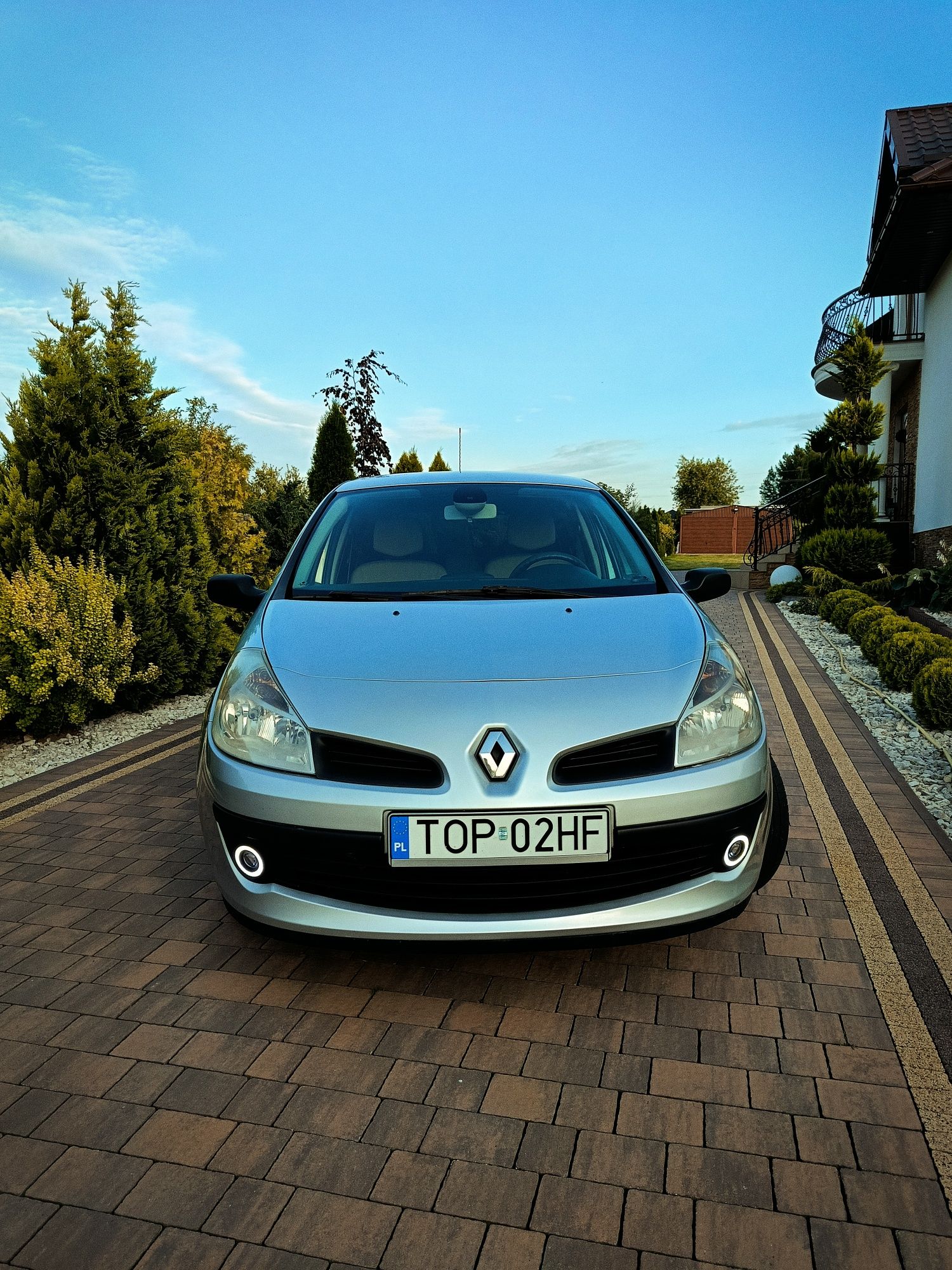 Renault Clio *Czujniki Parkowania *Pierwszy Właściciel *Full Opcja