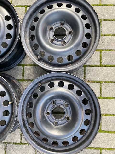 Felgi stalowe Opel Astra Zafira Vectra 5x110 15 cali et49 6x15 opel