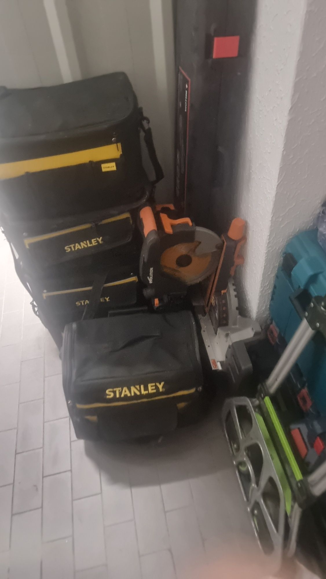 Vendo varias maquinas farramentas profissional