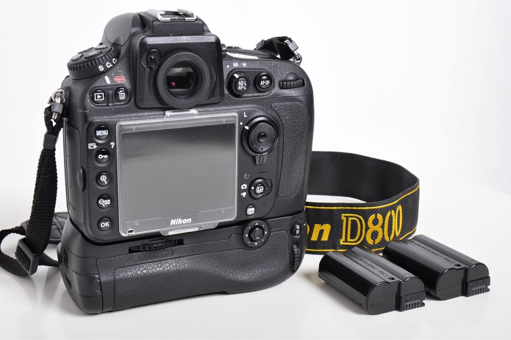 Nikon D800 + Grip